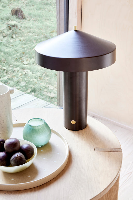 Hatto Table Lamp