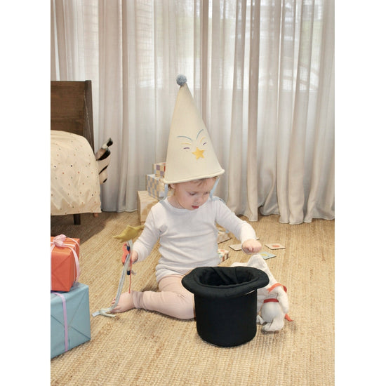 OYOY MINI Magic Hat & Rabbit Toy 206 Black / White