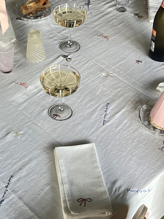 OYOY LIVING New Year Tablecloth - 260x140 cm Tablecloth 102 Offwhite