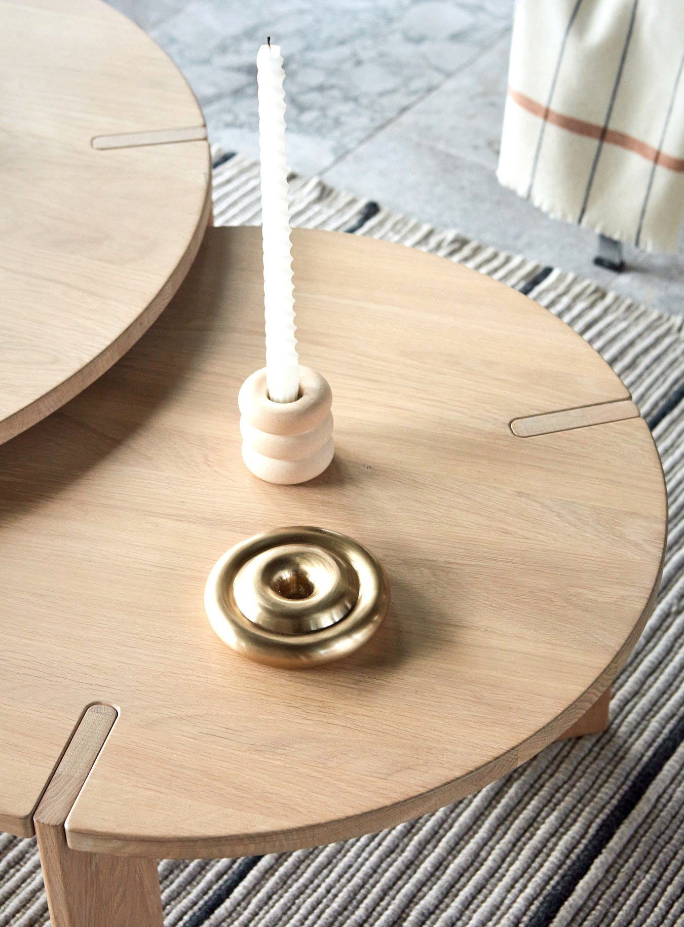 Savi Brushed Brass Candleholder