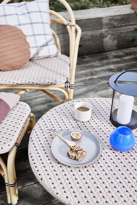 Load image into Gallery viewer, Momi Outdoor Coffee Table
