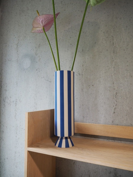 Toppu Vase