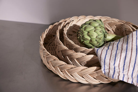 Load image into Gallery viewer, Maru Bread Basket - Medium
