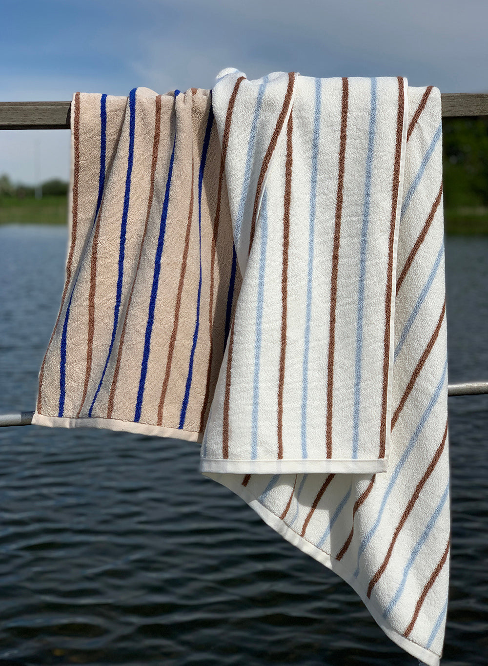 Load image into Gallery viewer, OYOY LIVING Raita Towel - 70x140 cm Towel 307 Caramel / Ice Blue
